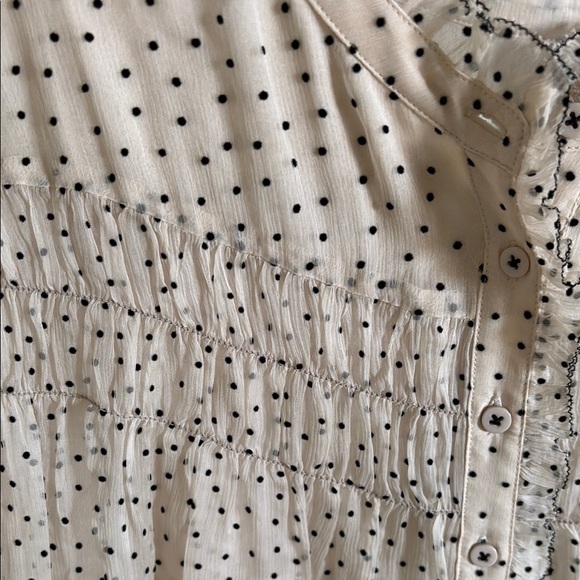 Sundance Cream Smocked Cap Sleeve Blouse - Picture 3 of 8